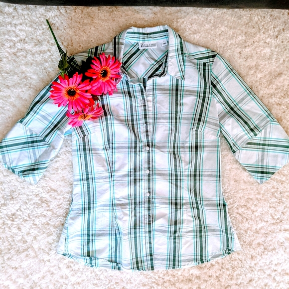 Women's blouse - Picture 1 of 5